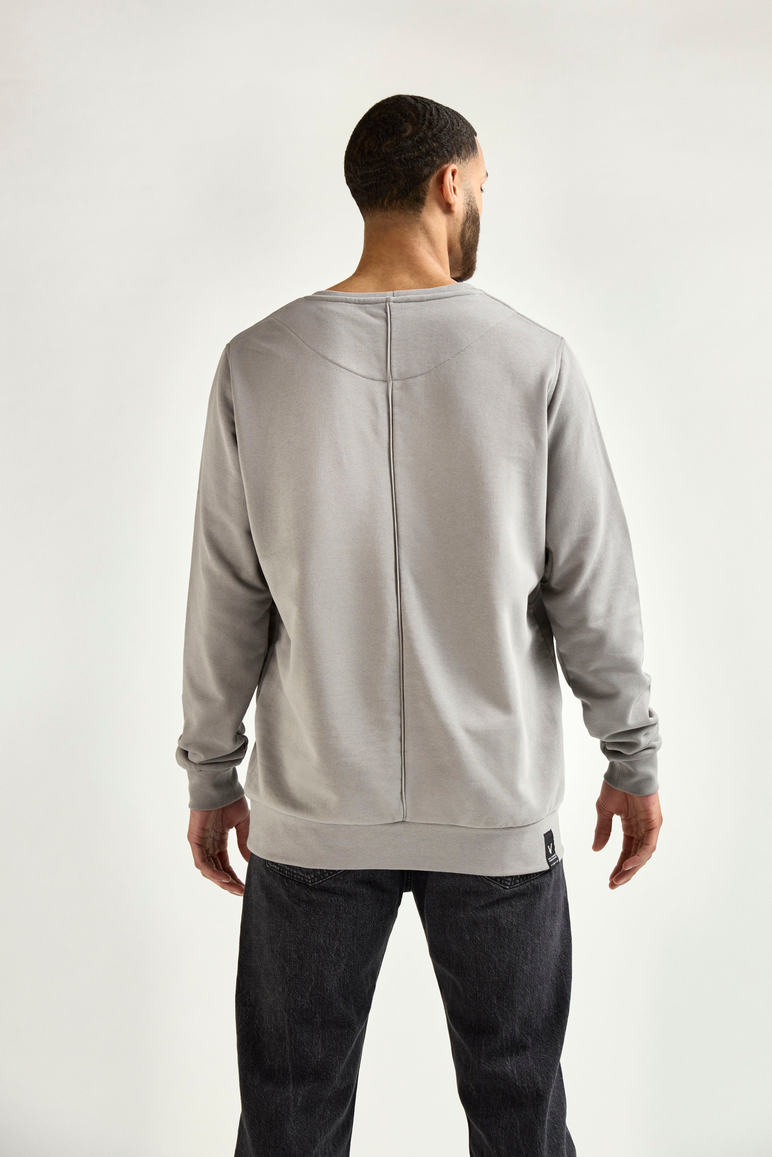 Crew Neck V1 - grey