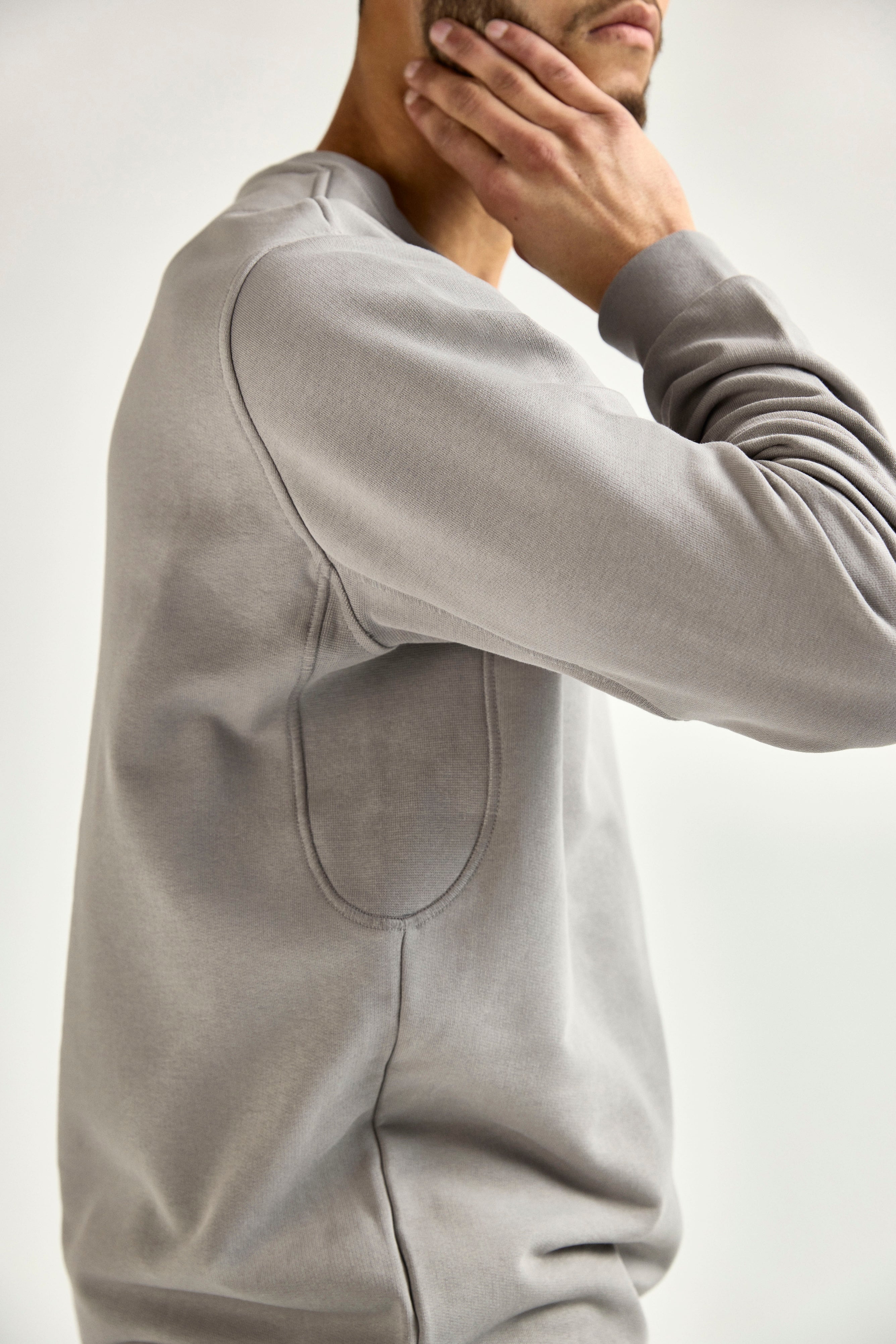 Crew Neck V1 - grey